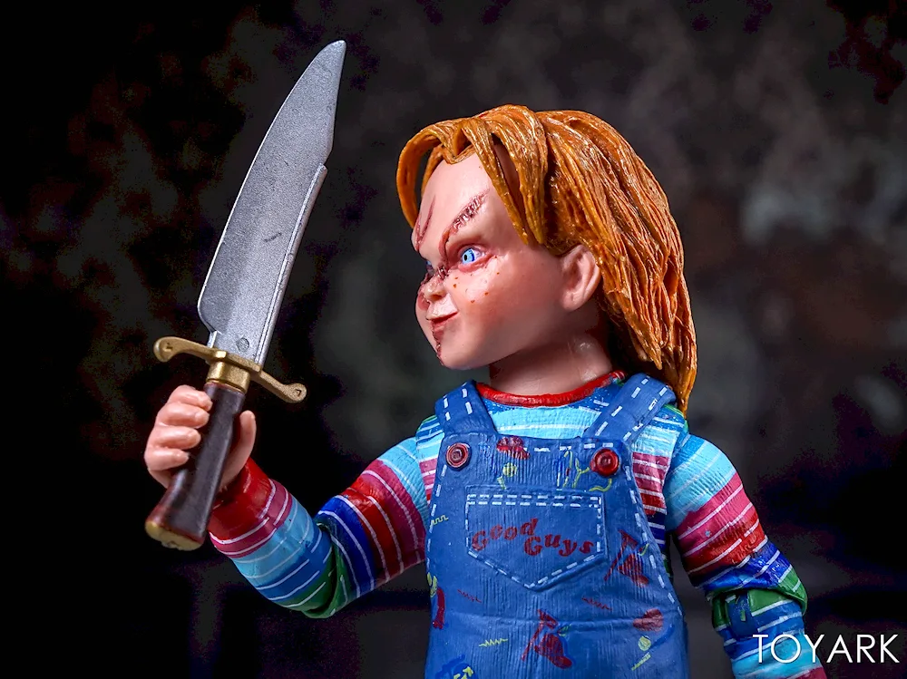 Curse of Chucky Annabelle