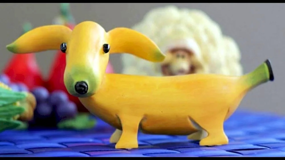 Vegetable figurines