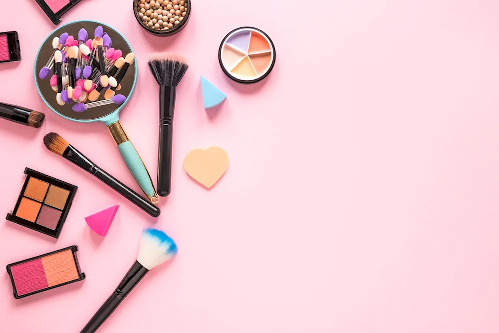 Decorative cosmetics