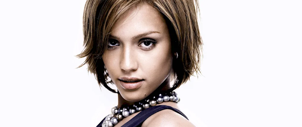 Jessica Alba
