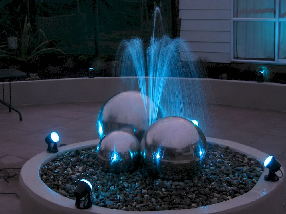 Floating fountain