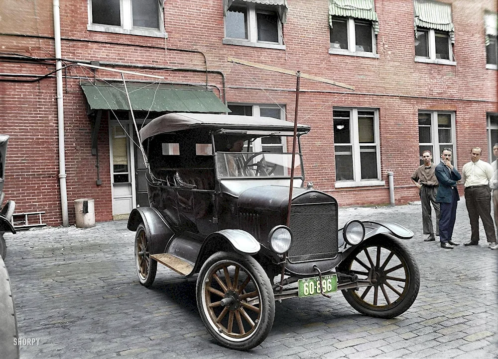 The first Buick car 1903