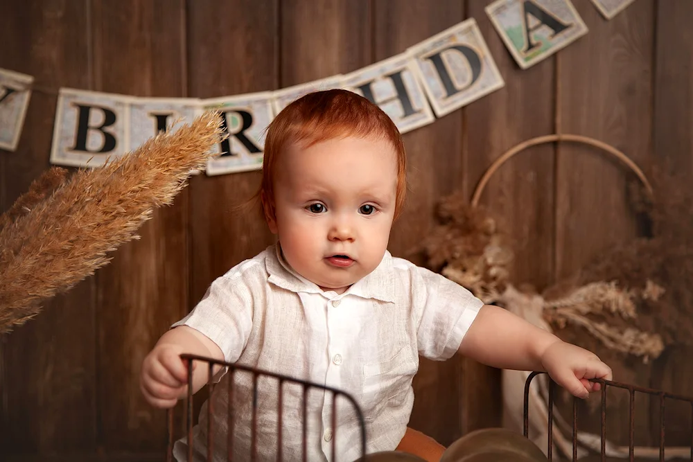 Beautiful girls 1 year old