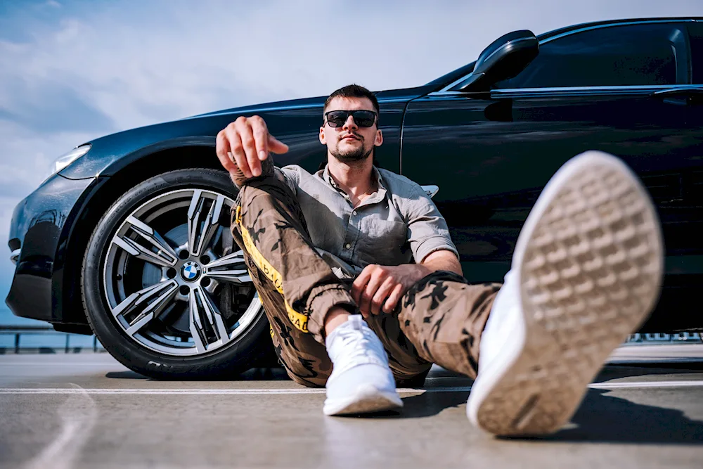 Photoshoot with the car Hussein Mingaev