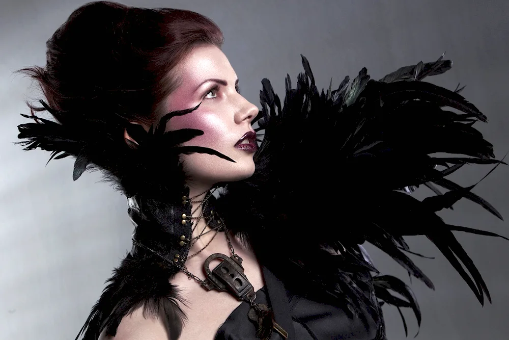 Photoshoot with feathers
