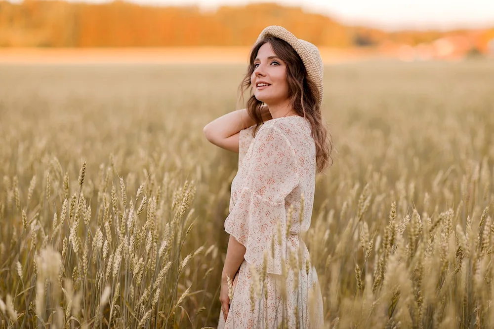 Photoshoot in the field of rye