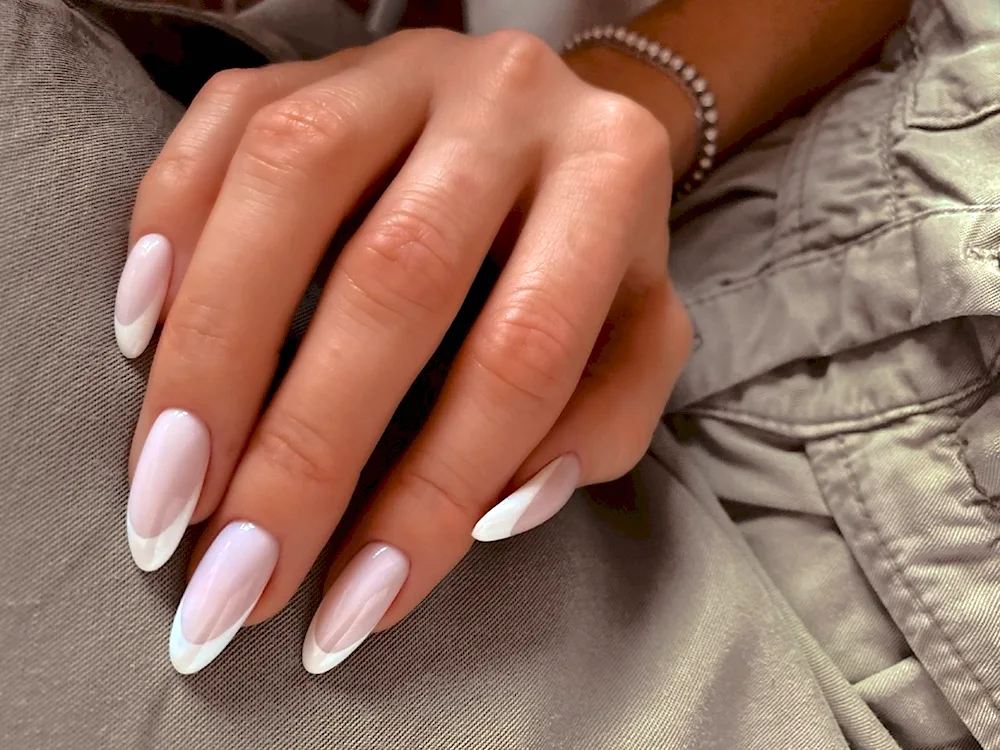 Almond manicure for almond-shaped nails