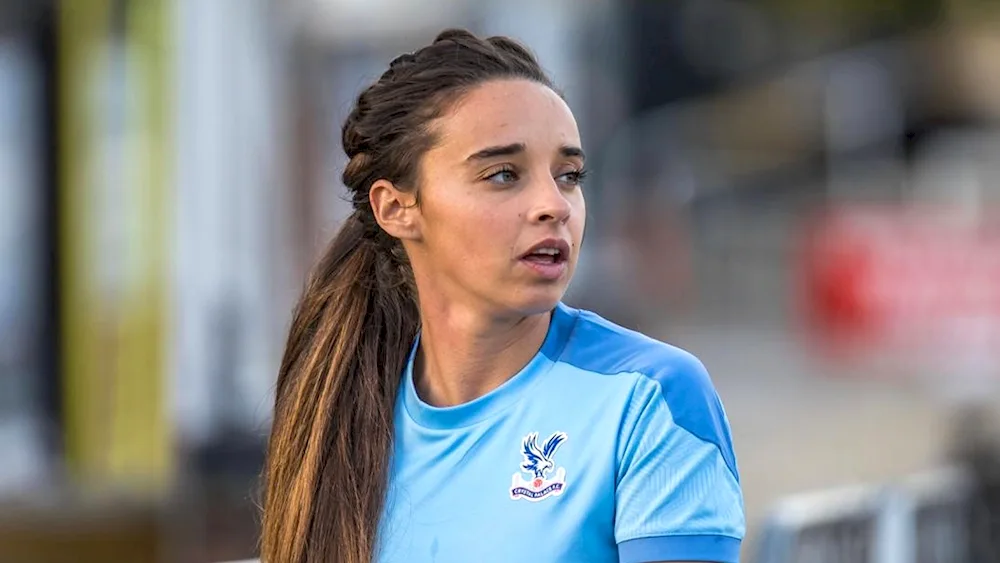 Crystal Palace footballer Nicole Lee