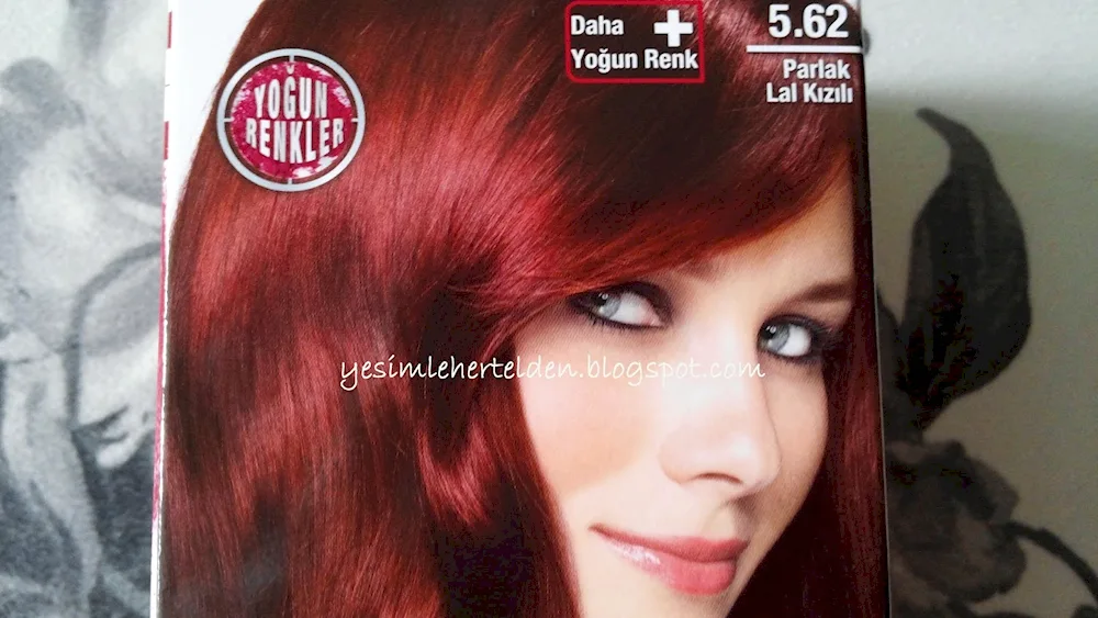 Granate hair colour