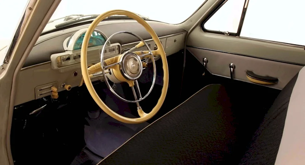 GAZ-21 Volga