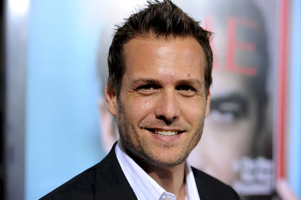 Clive Owen