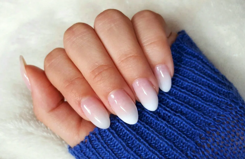 Milk French 2022 almond