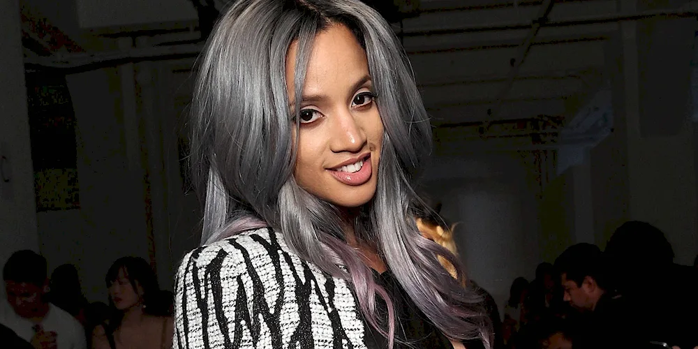 Graphite hair colour