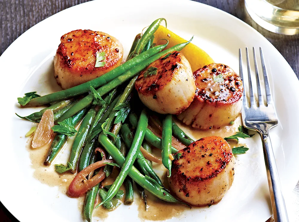 Saint Jacques scallops with ponzu