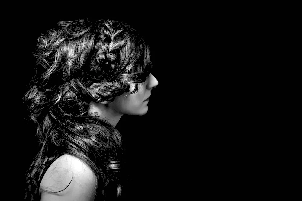 Greek style hairstyle.