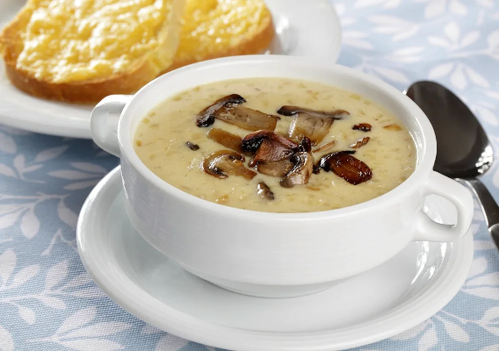 Mushroom soup with mushrooms