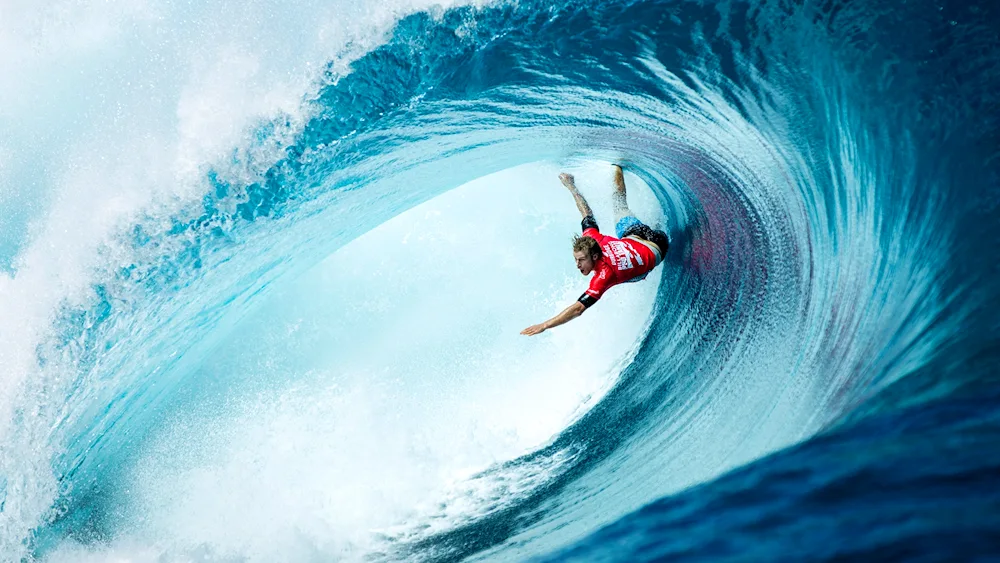 Green Wave surfer