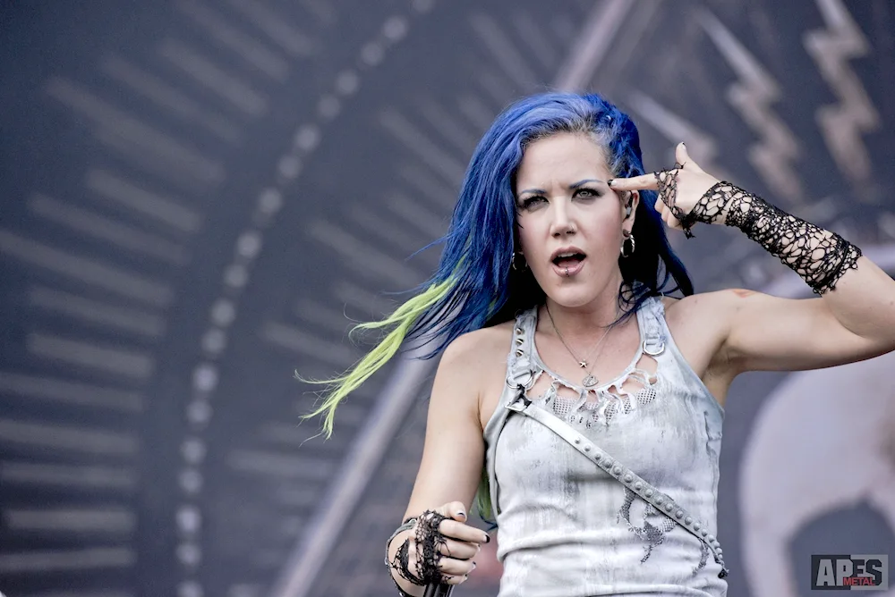 Alissa White- Gluz