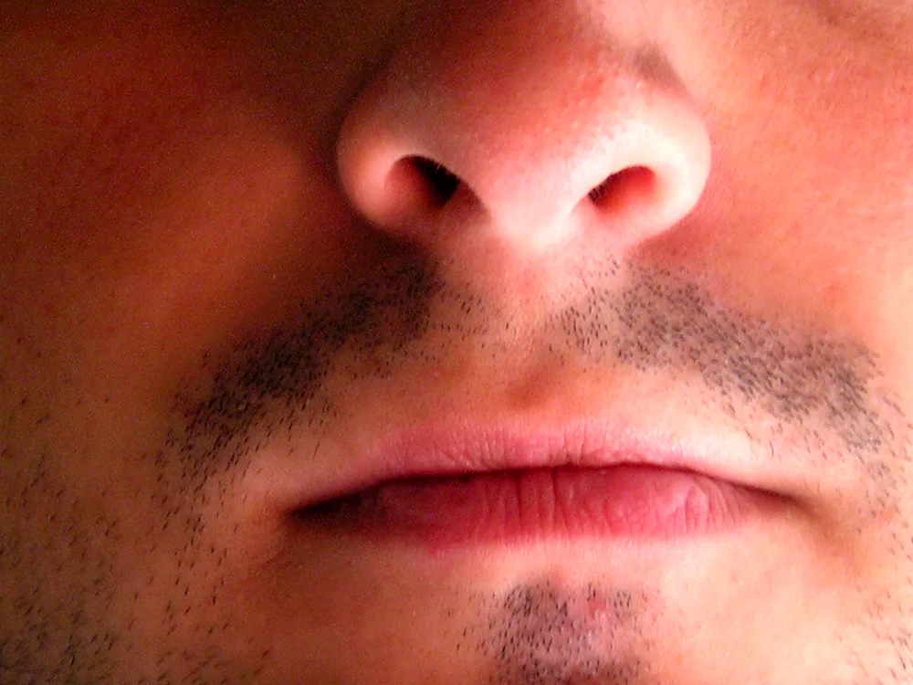 Men's lips