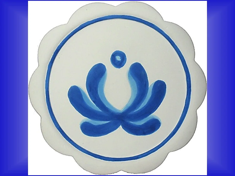 Sketch of Gzhel porcelain painting