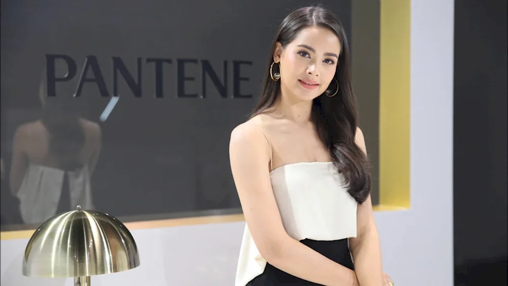 Yaya urassaya