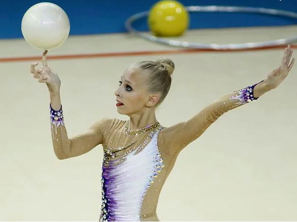 Figure bundle for rhythmic gymnastics