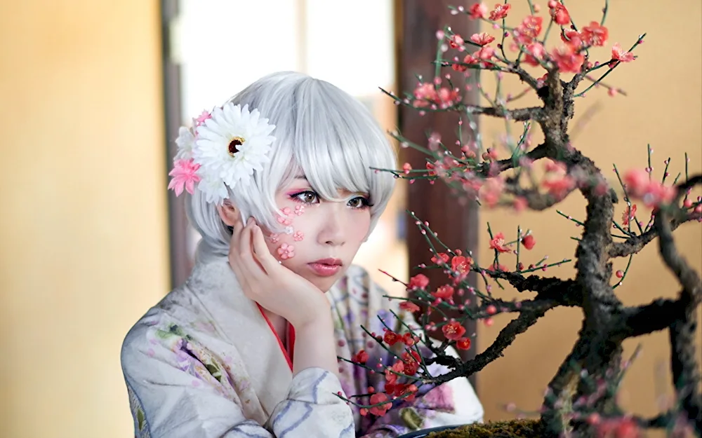 Japanese girl with white hair