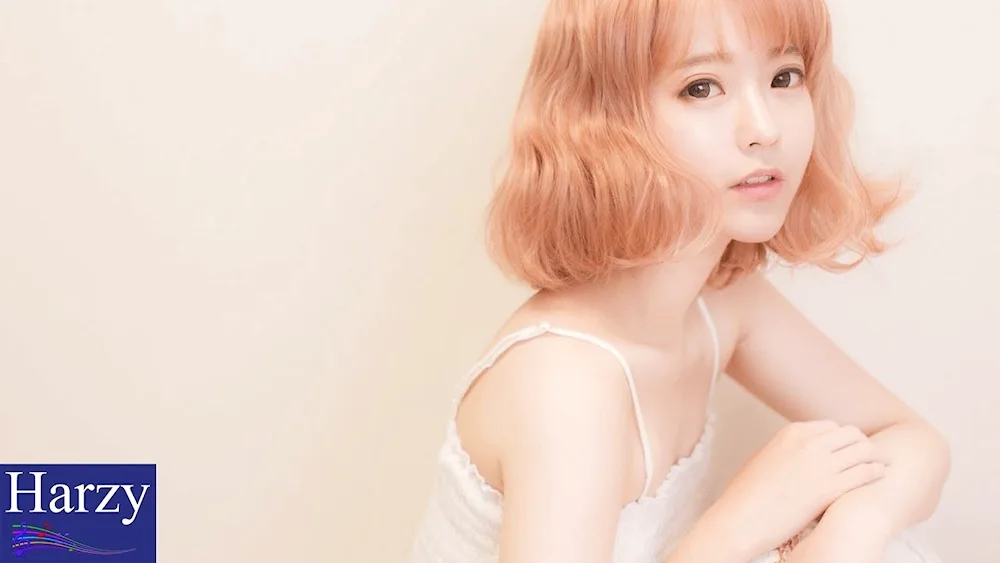 Japanese blondes are beautiful