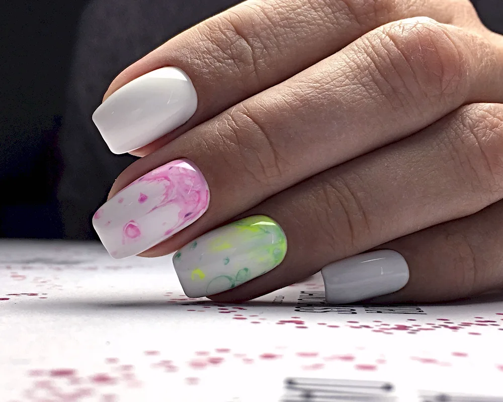 Marble Stone manicure