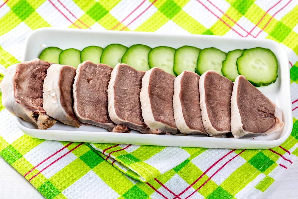 Boiled tongue
