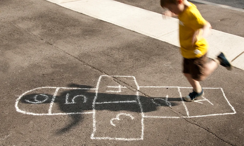 Labyrinth game on asphalt