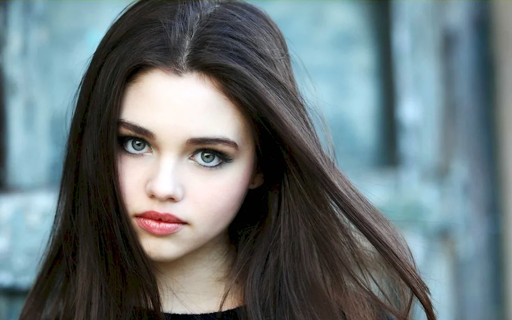 India Eisley