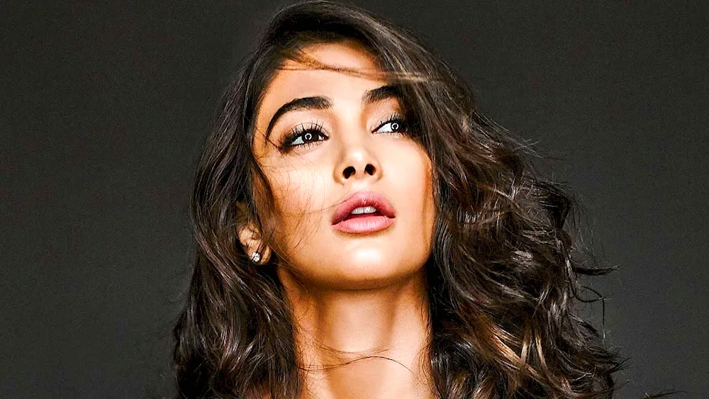 Indian actresses with curly hair