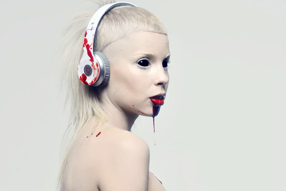 Yolandi Fisser