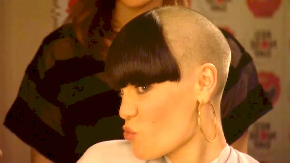 Irina Izborska haircut