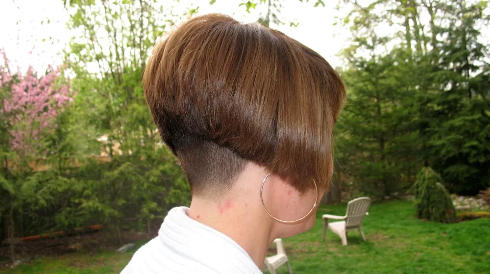 Bob Tracy haircut