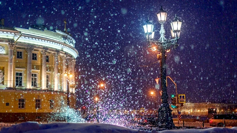 Isaakievskaya Square in winter