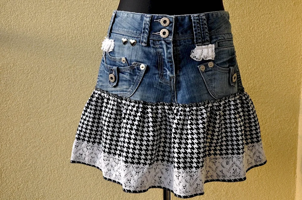 Denim skirt from old jeans