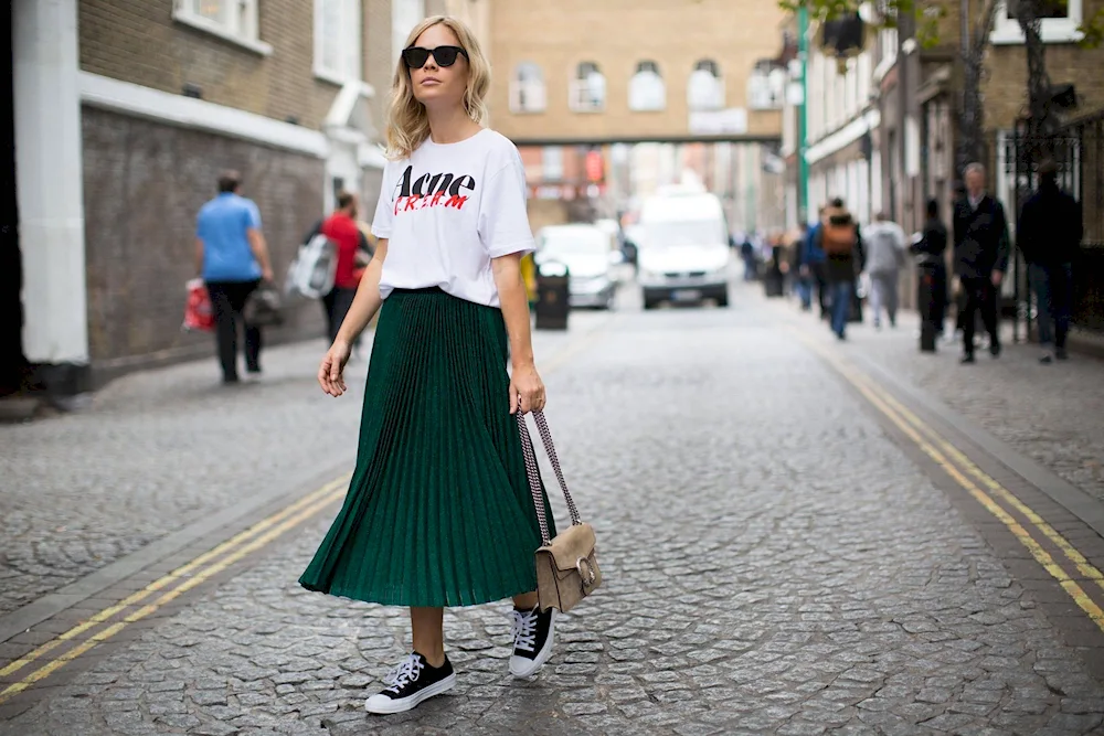 Skirts with fringe