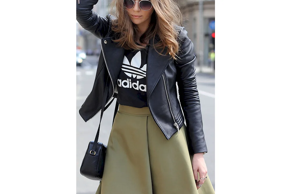 Military style skirt