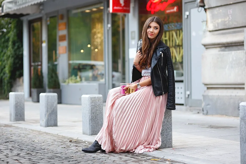 Long skirt images with long skirt