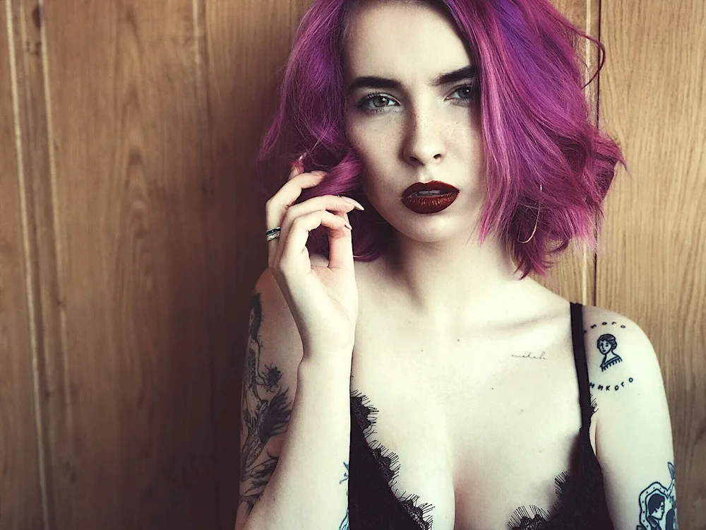 Julie Resh