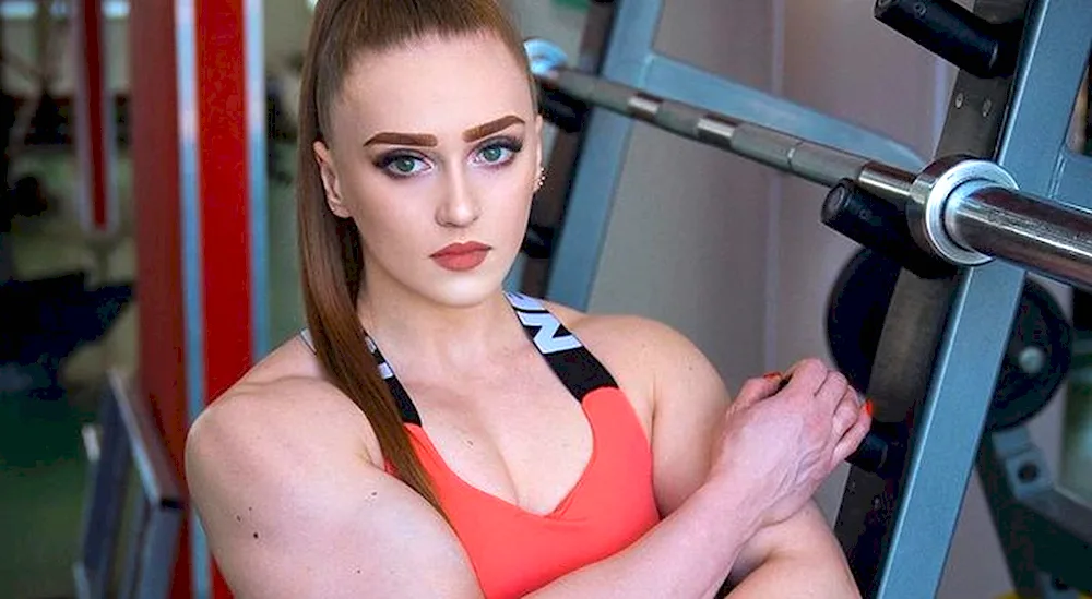 Julia VINS