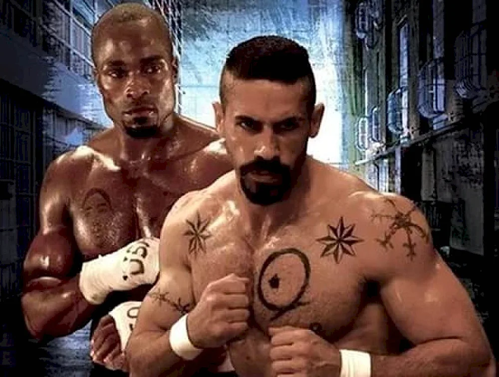 Scott Adkins