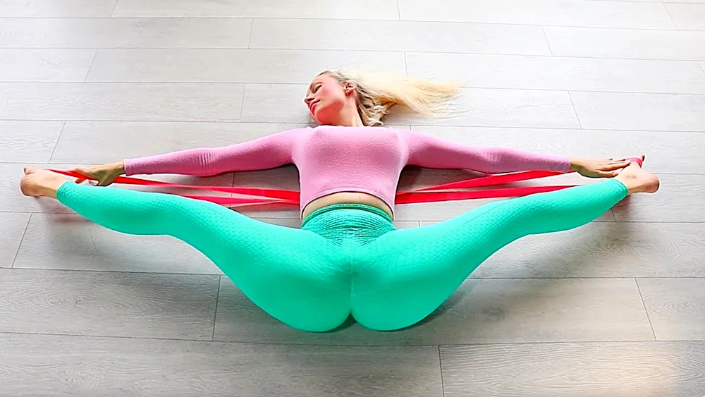 Julie Yoni Yoga