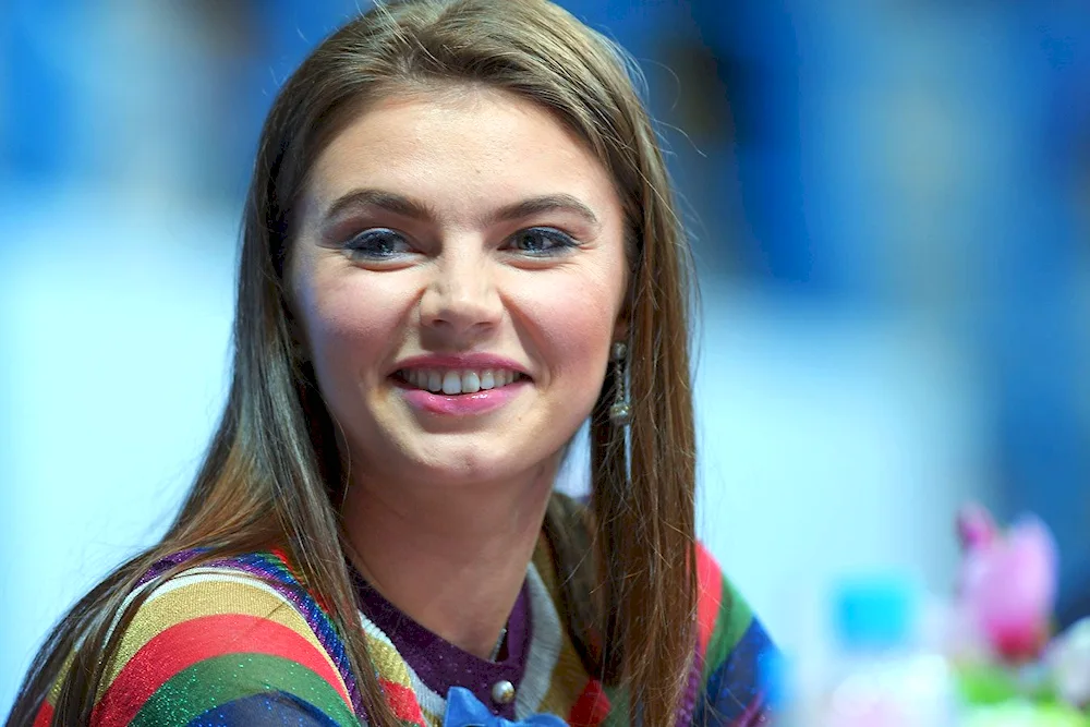 Alina Kabaeva rhythmic gymnastics. gymnastics