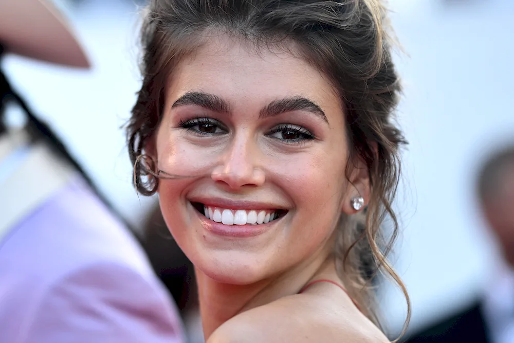 Cindy Crawford's daughter Kaya Gerber photo