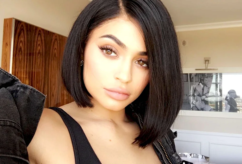 Kylie Jenner with a bob