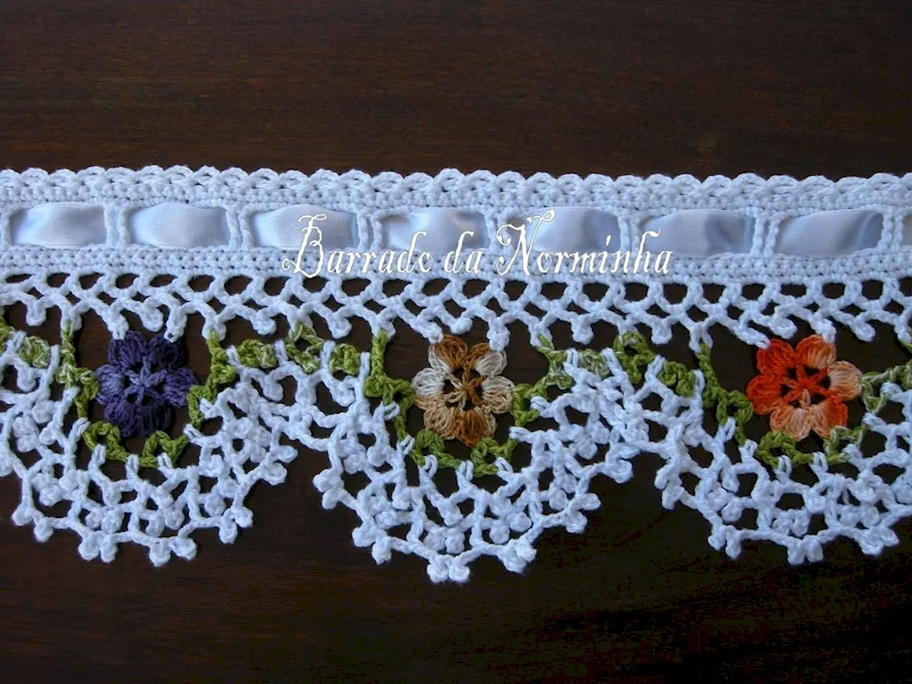 Lace edging for rushnyk