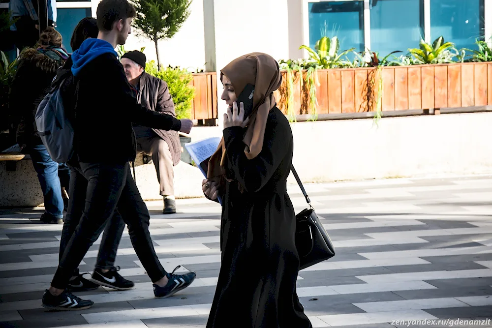 How women dress in Turkey